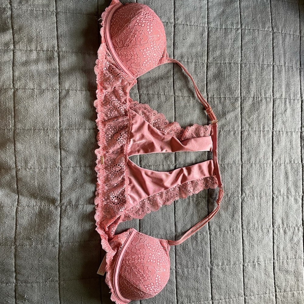 Pink Racerback Bra - Picture 4 of 4